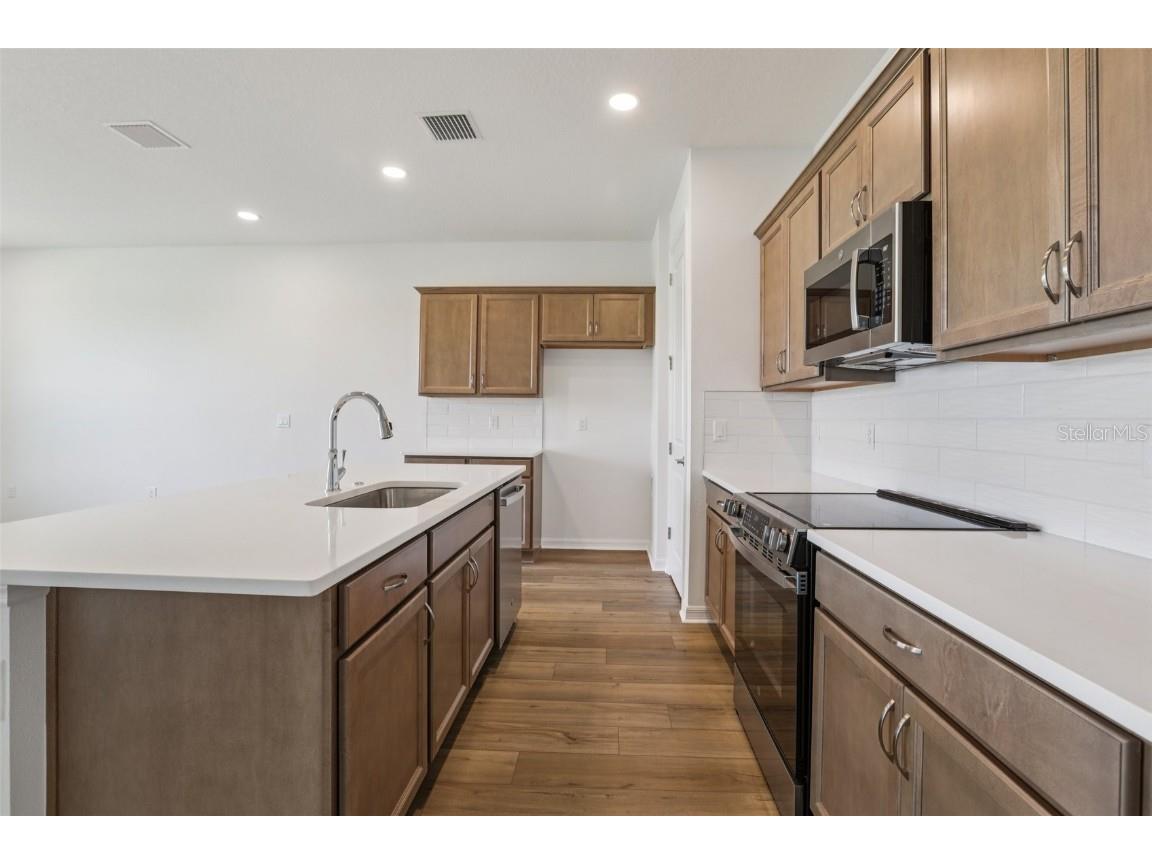 31455 Spanish Mission Road San Antonio FL 33576 TB8419365 image18