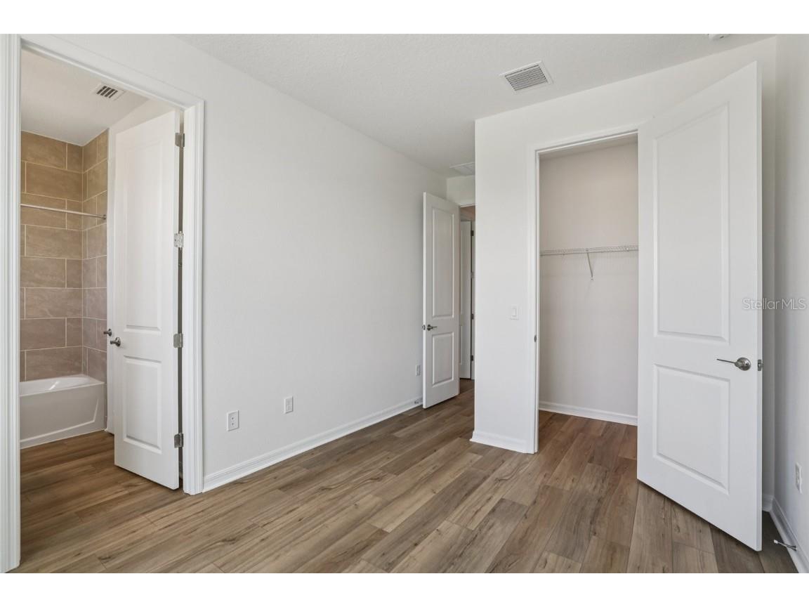 31455 Spanish Mission Road San Antonio FL 33576 TB8419365 image25