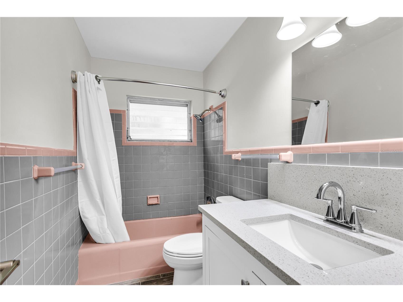 3146 Osage Terrace Sarasota FL 34231 A4697446 image18