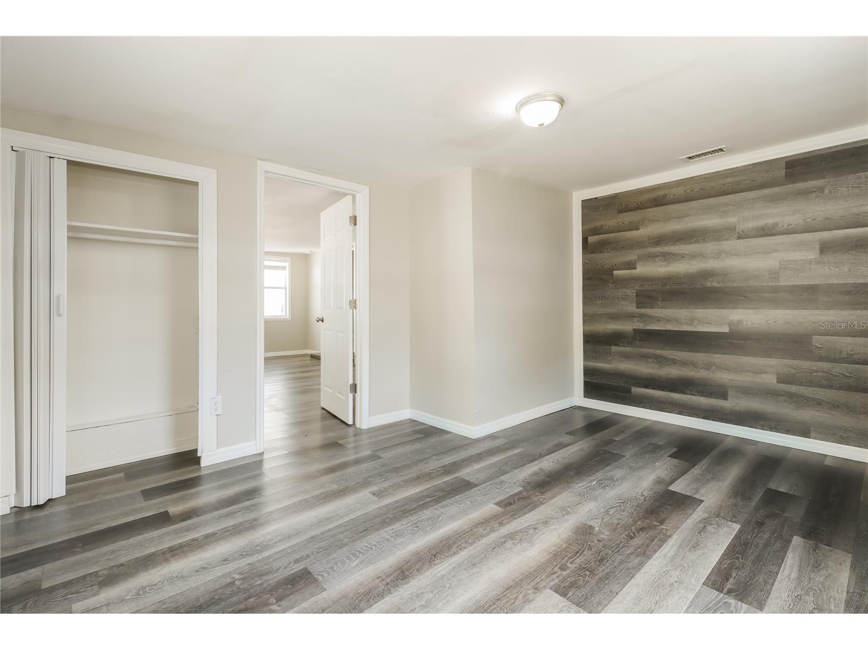 3147 36th Avenue N Saint Petersburg FL 33713 O6396407 image6