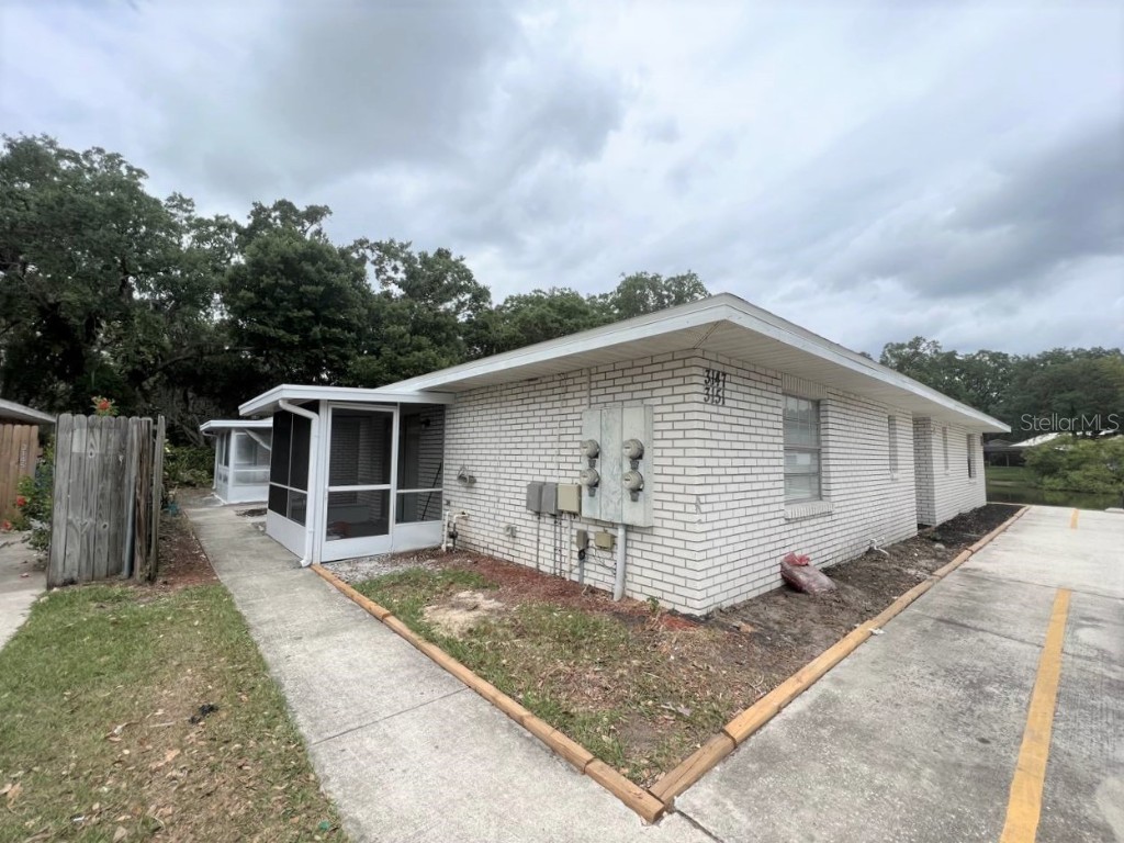 3147 Bloomingdale Villas Court Brandon FL 33511 T3441936 image1