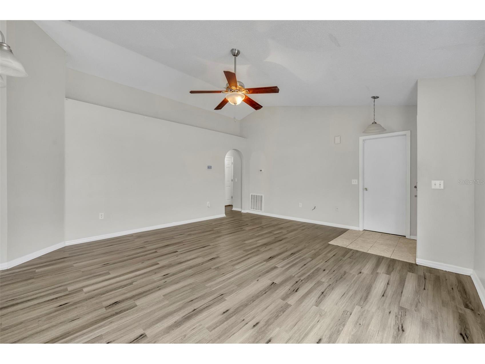 3147 Whispering Trails Street Winter Haven FL 33884 O6402822 image6