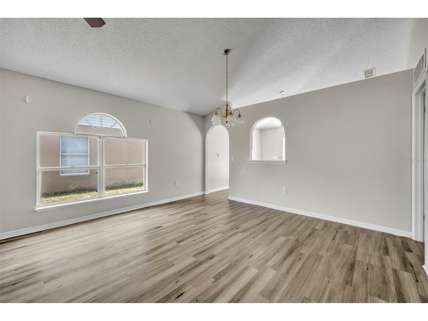 3147 Whispering Trails Street Winter Haven FL 33884 O6402822 image8