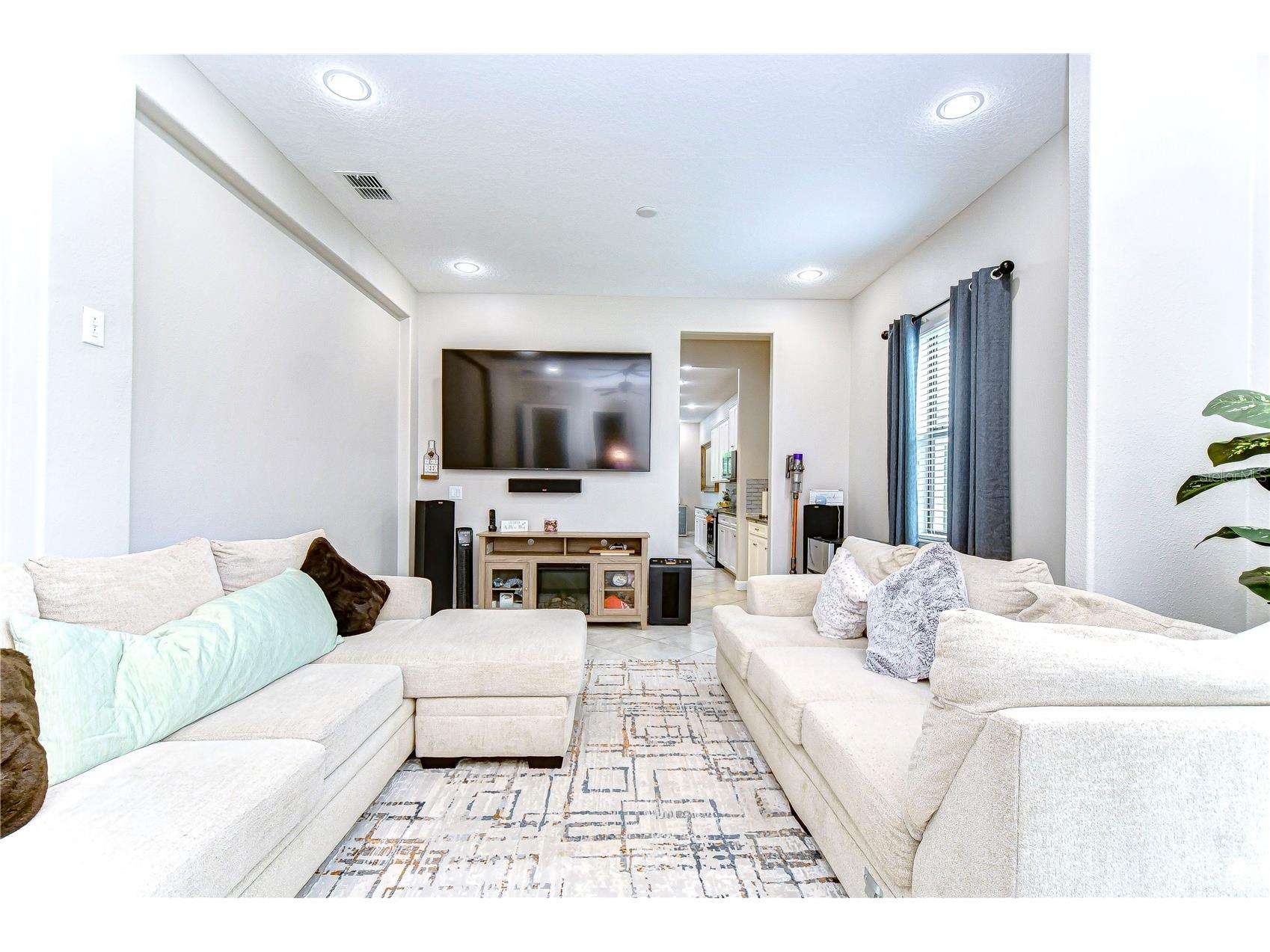 31470 Fairhill Drive Wesley Chapel FL 33543 TB8517311 image19