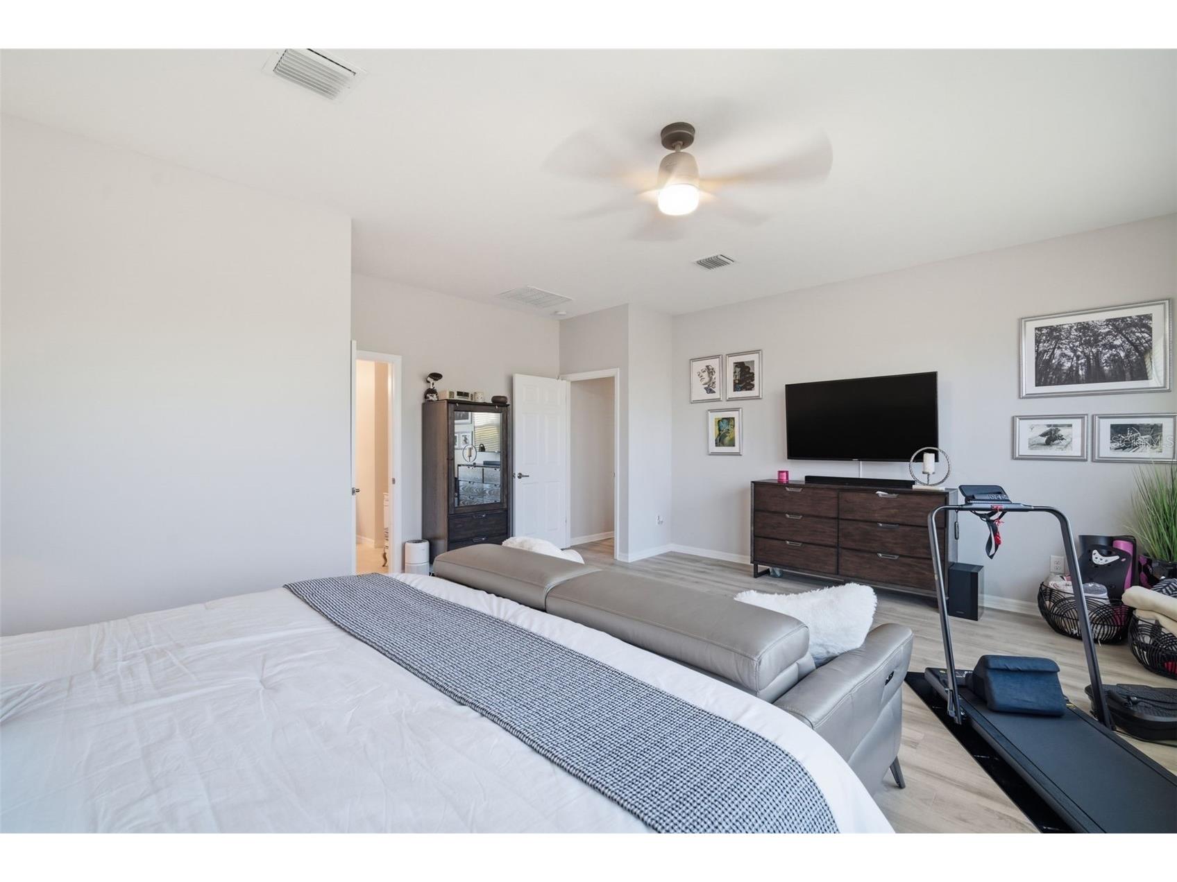 31477 Westbury Estates Avenue Wesley Chapel FL 33545 TB8484401 image38