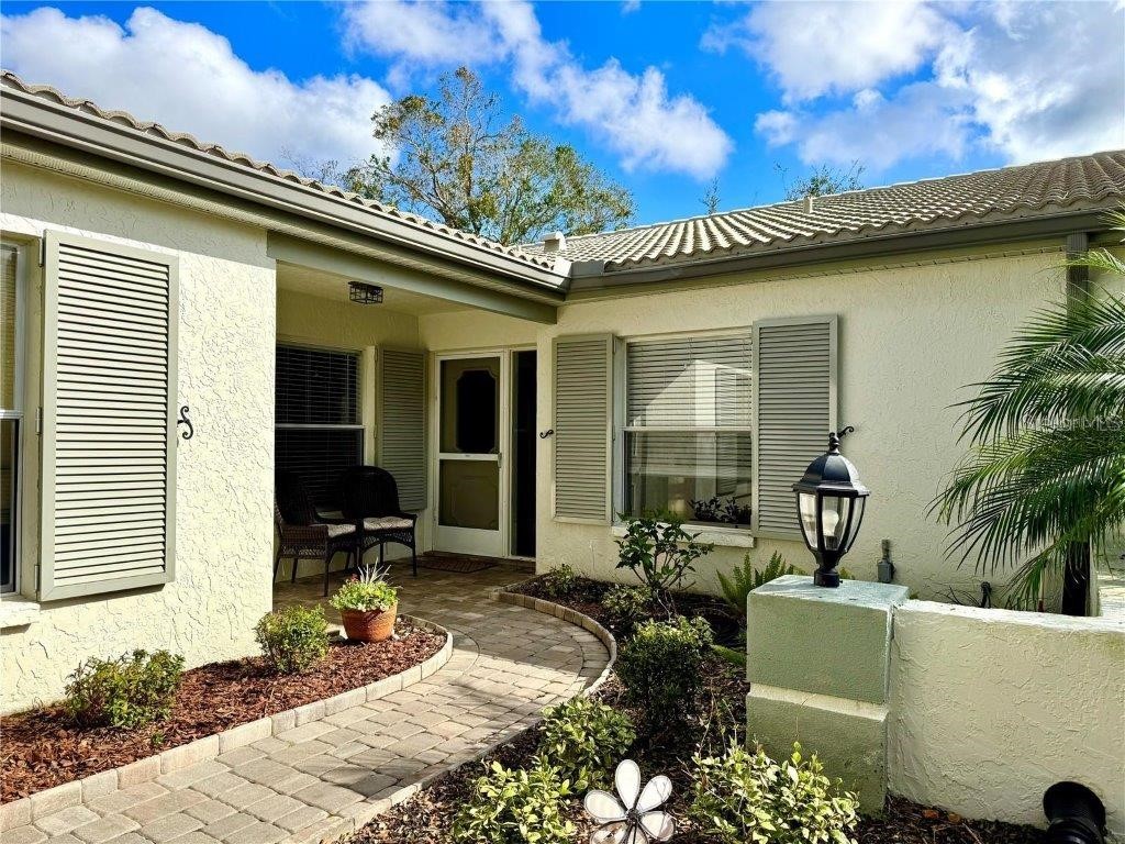 3148 Ringwood Meadow #53 Sarasota FL 34235 A4679420 image3