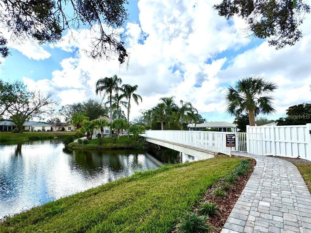 3148 Ringwood Meadow #53 Sarasota FL 34235 A4679420 image40