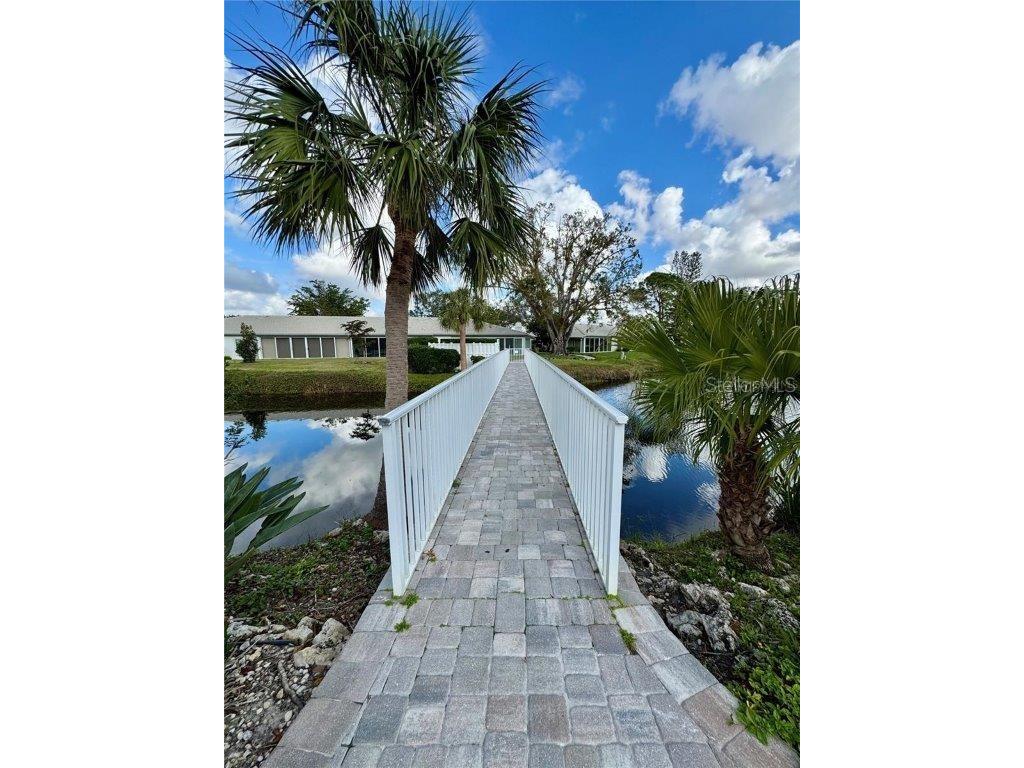 3148 Ringwood Meadow #53 Sarasota FL 34235 A4679420 image43