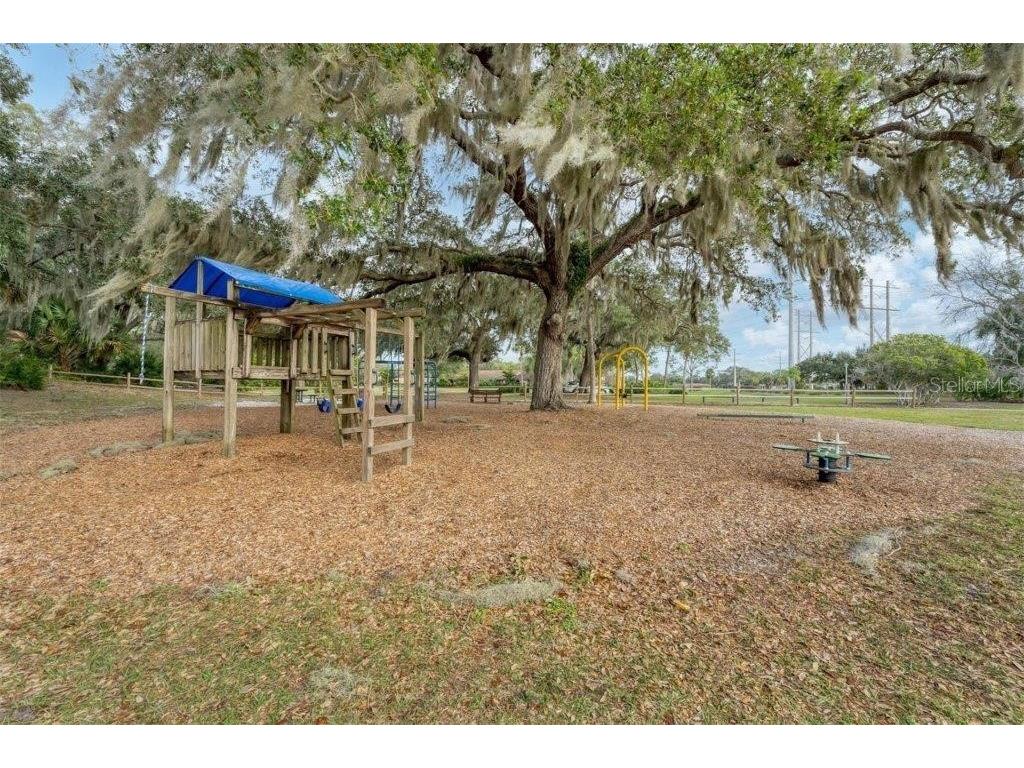 3148 Ringwood Meadow #53 Sarasota FL 34235 A4679420 image53