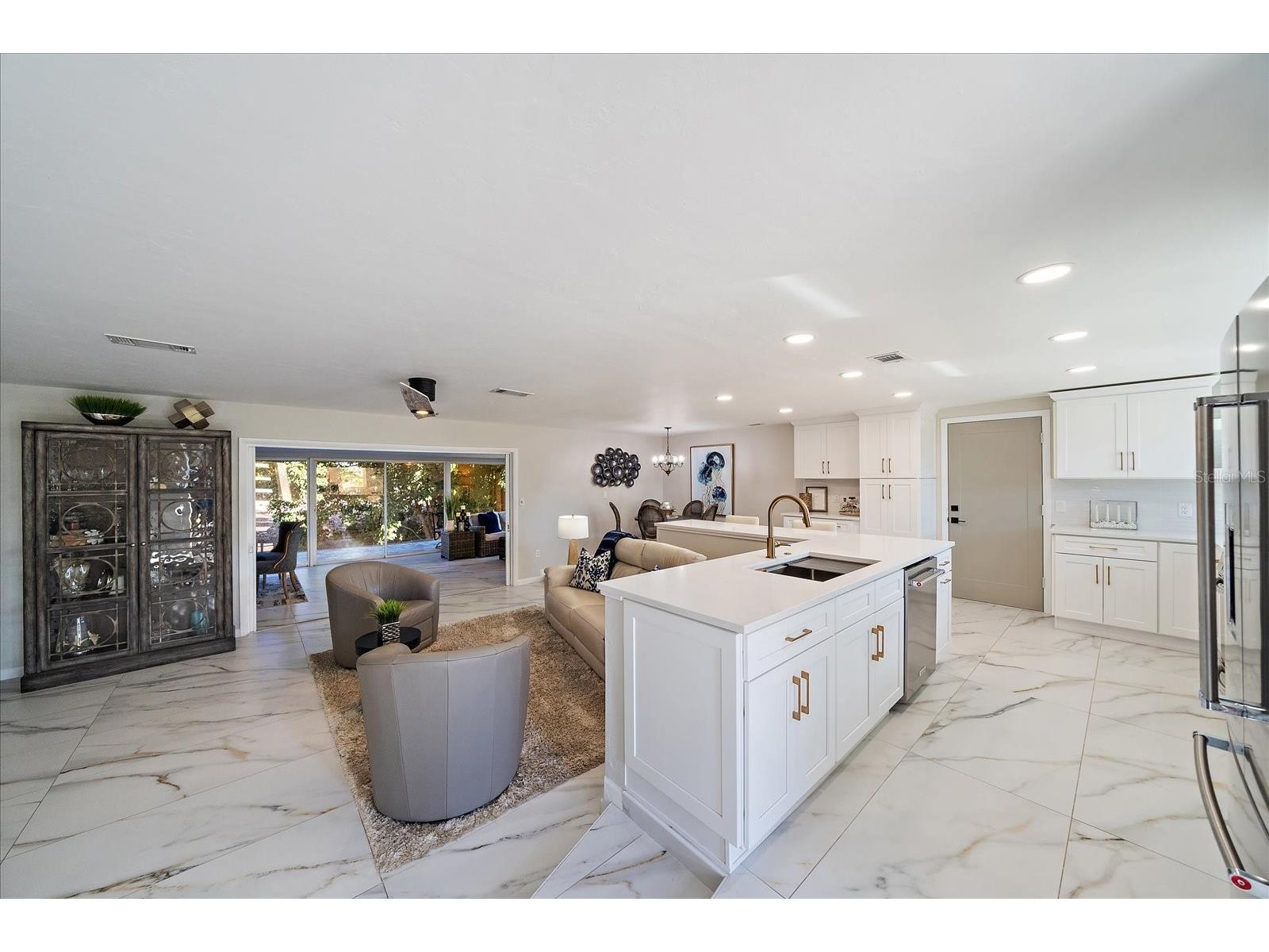 3149 Homasassa Road Sarasota FL 34239 A4677645 image10