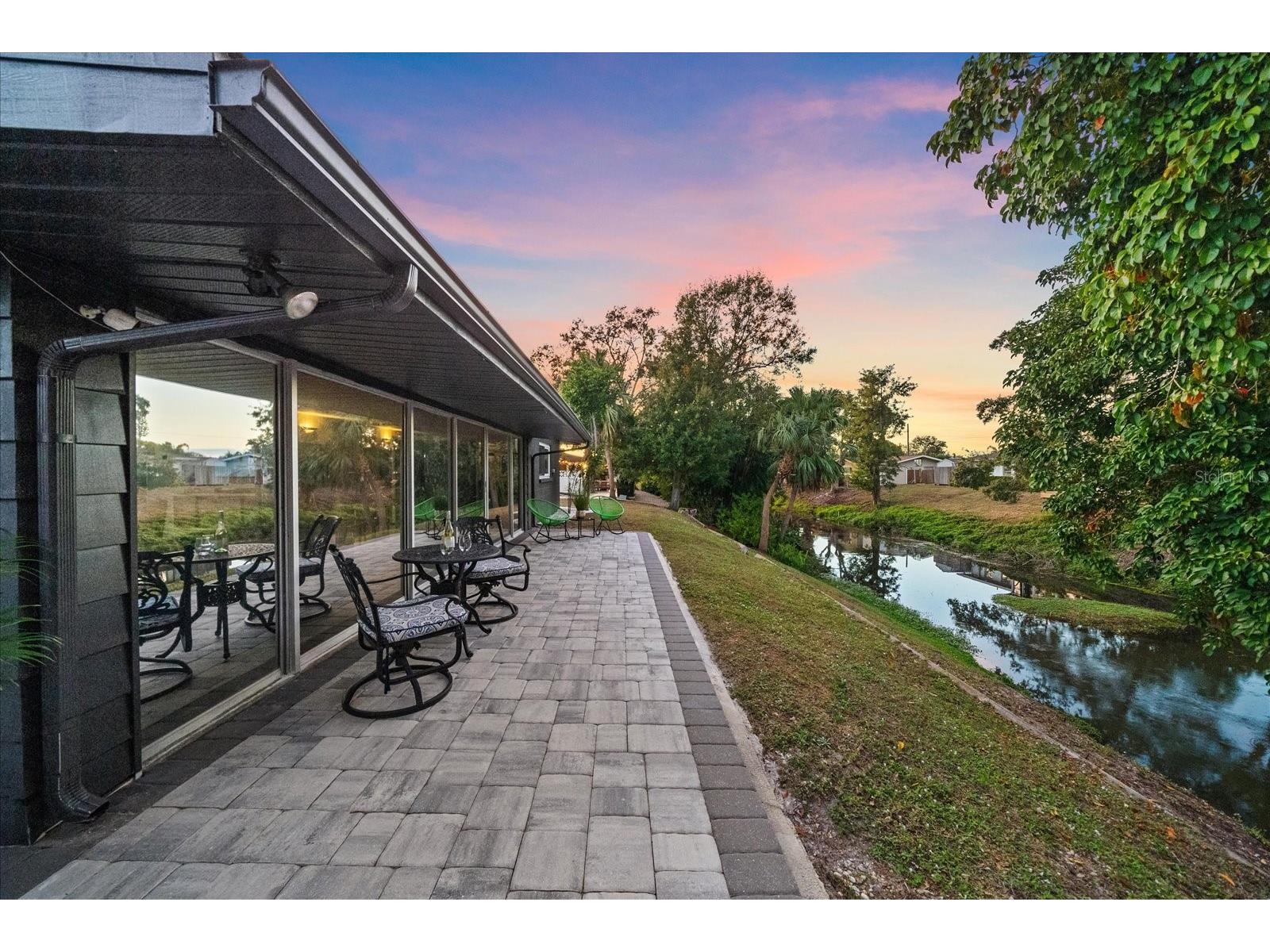 3149 Homasassa Road Sarasota FL 34239 A4677645 image2