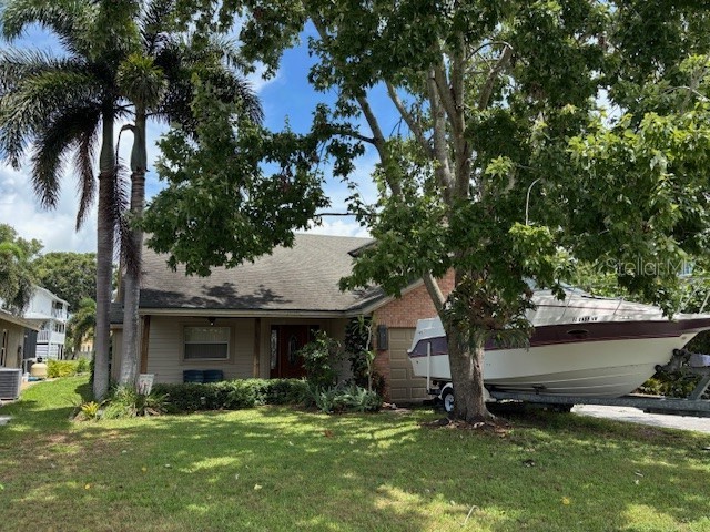 3149 N Canal Drive Palm Harbor FL 34684 - LAKE TARPON TB8416815 image1