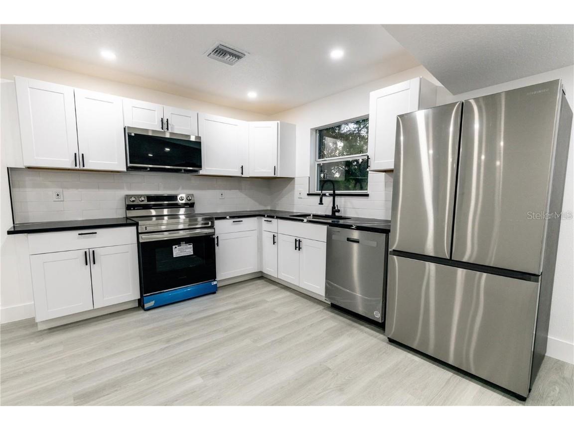 3149 W Washington Street Orlando FL 32805 O6357394 image3