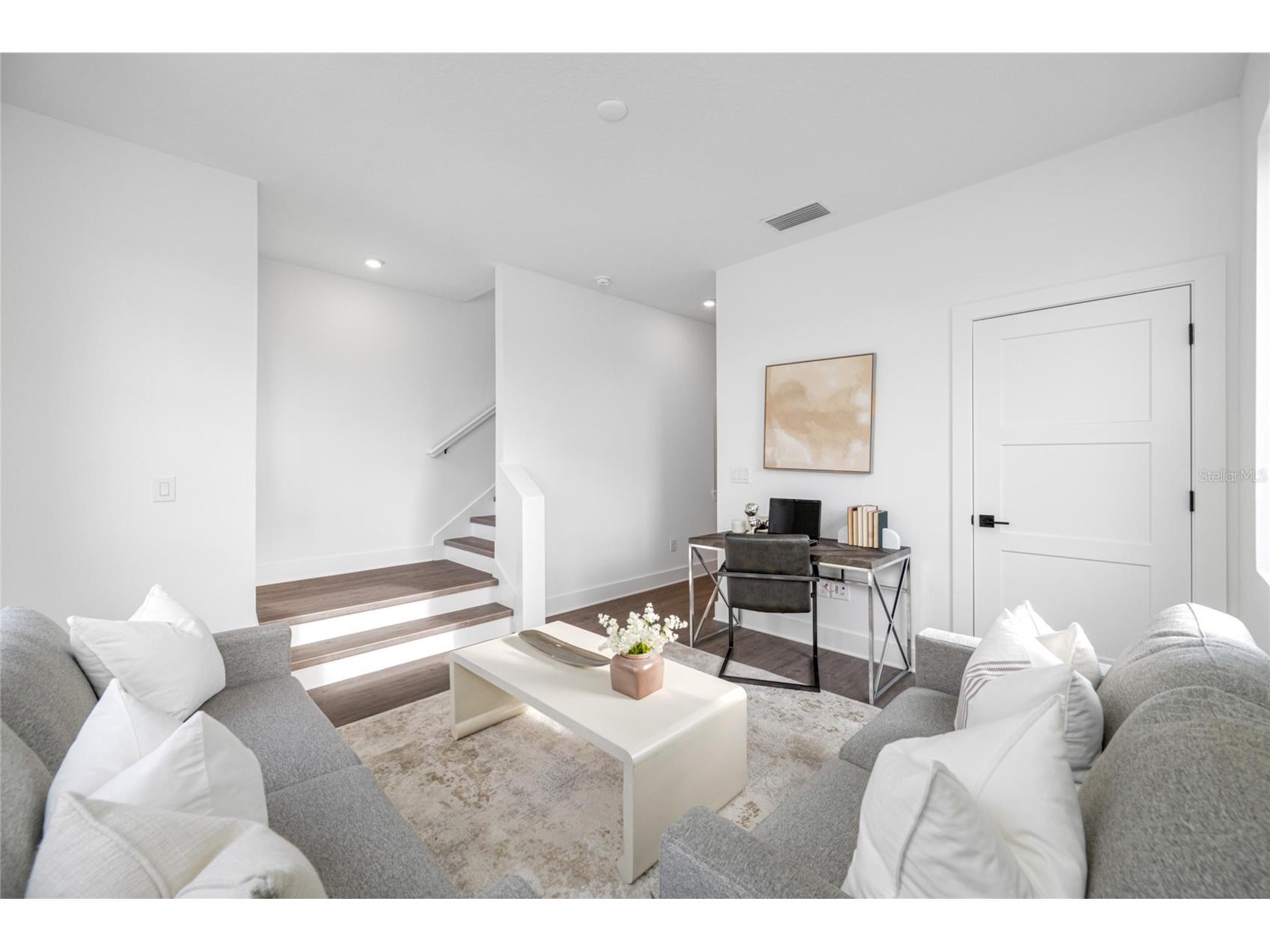 315 15th Street N Saint Petersburg FL 33705 TB8475330 image46