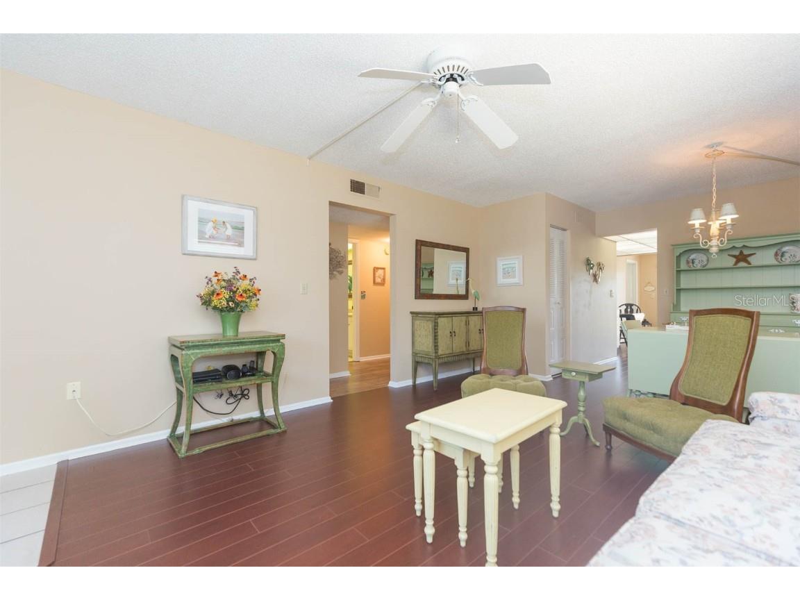 315 30 Avenue W #B201 Bradenton FL 34205 TB8317131 image4