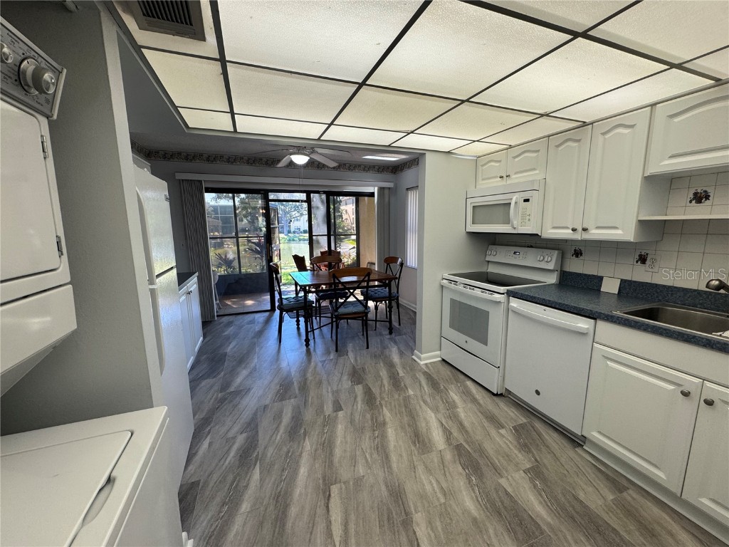 315 30th Avenue W #101B Bradenton FL 34205 A4671006 image12