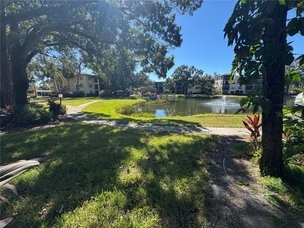 315 30th Avenue W #101B Bradenton FL 34205 A4671006 image17