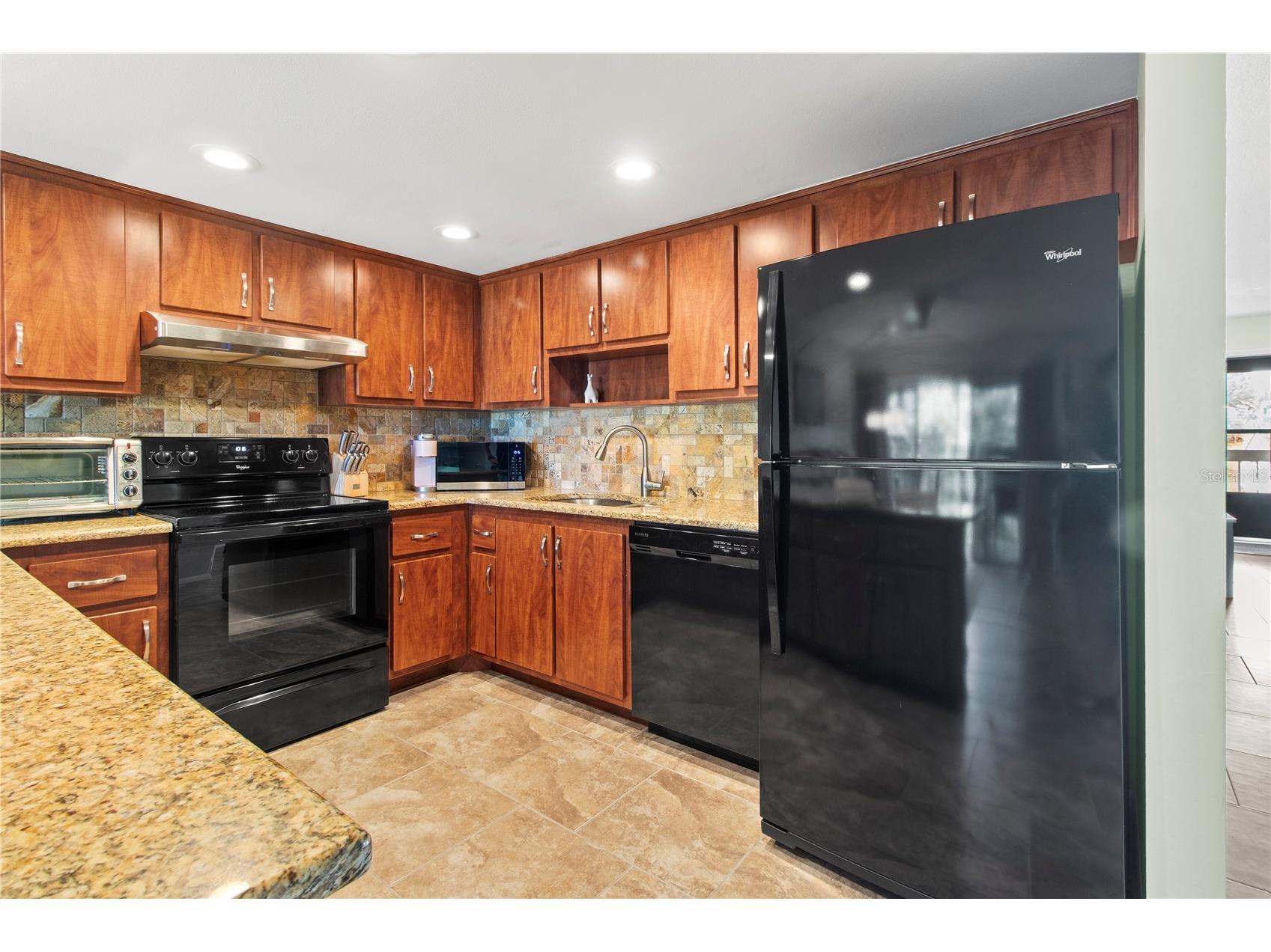 315 30th Avenue W #B411 Bradenton FL 34205 A4687766 image11