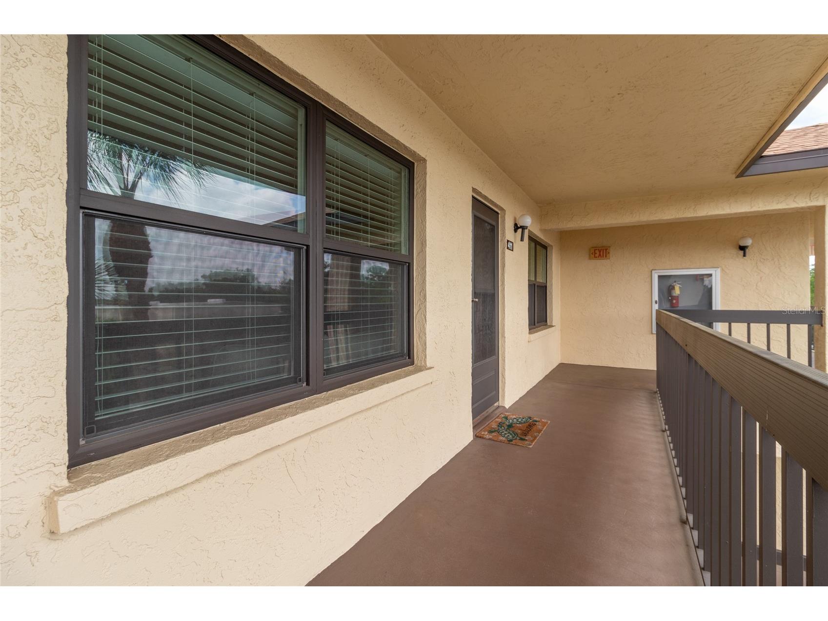 315 30th Avenue W #B411 Bradenton FL 34205 A4687766 image2