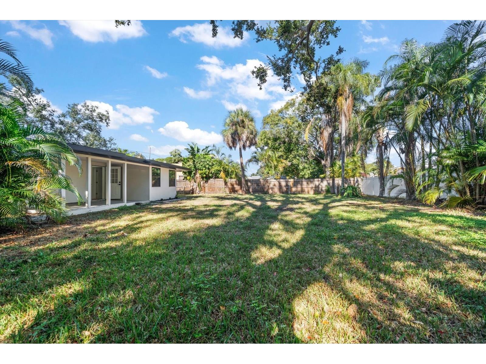 315 31st Street W Bradenton FL 34205 TB8460301 image25