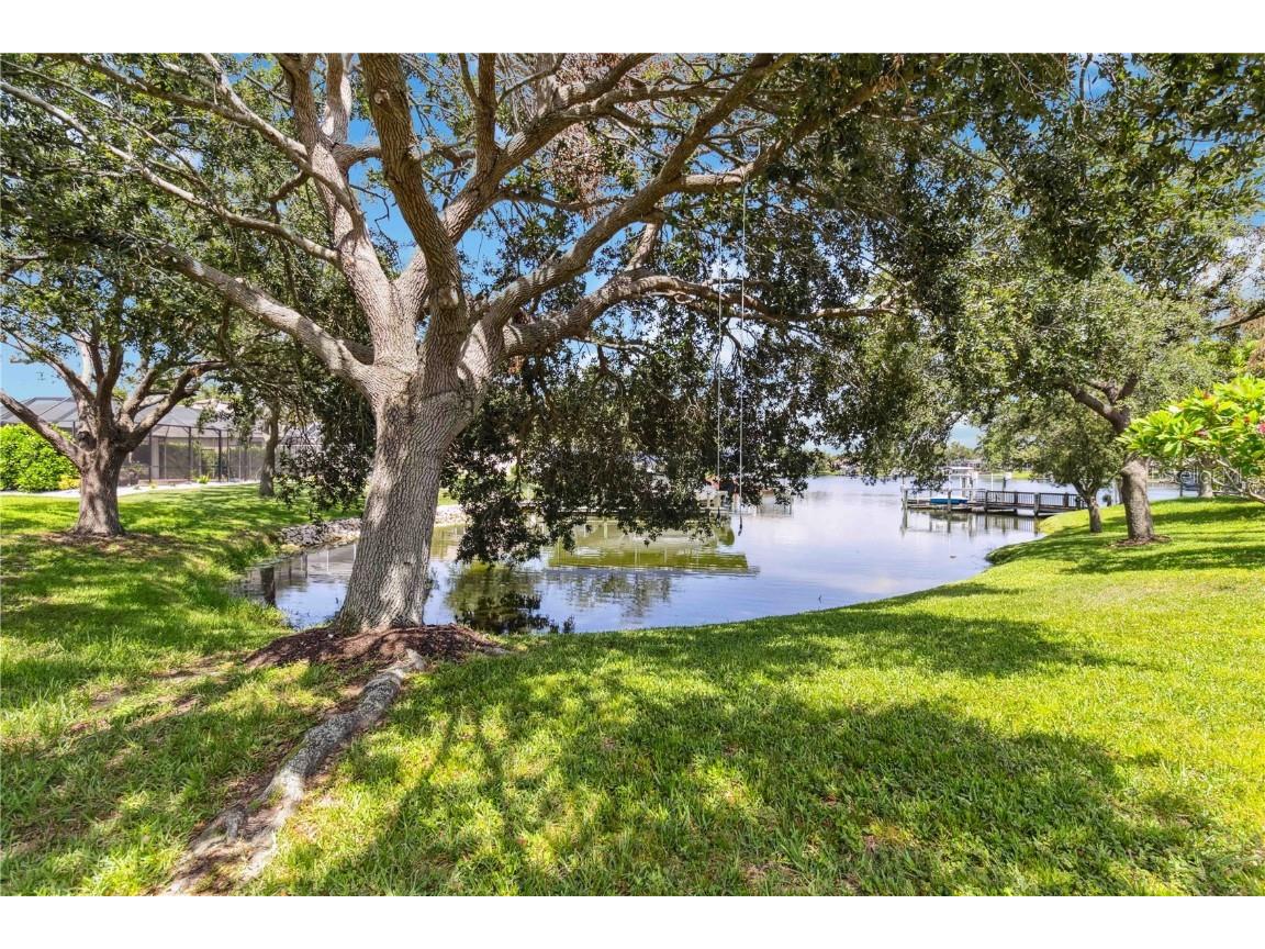 315 36th Street NE Bradenton FL 34208 A4676940 image30