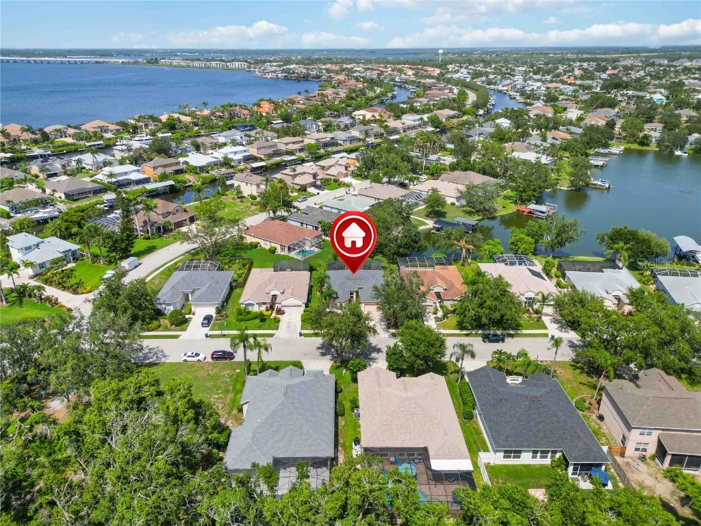 315 36th Street NE Bradenton FL 34208 A4676940 image34