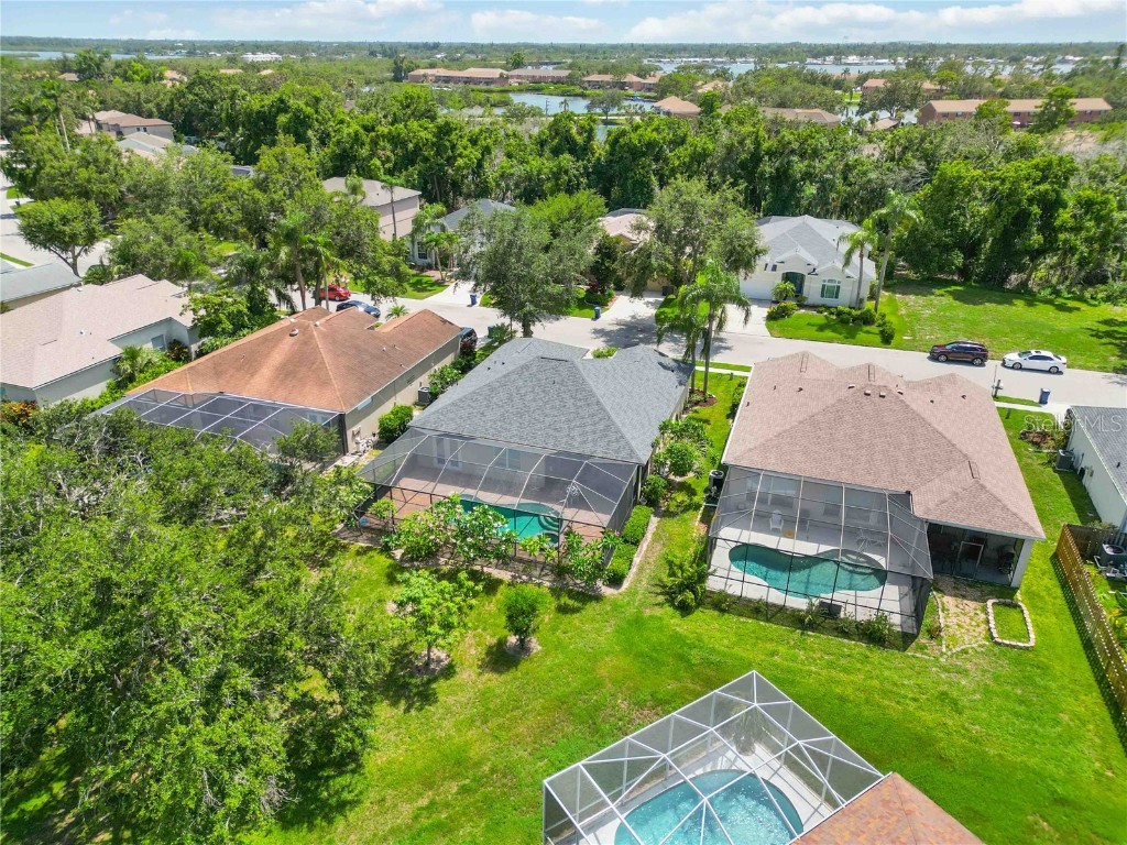 315 36th Street NE Bradenton FL 34208 A4676940 image40