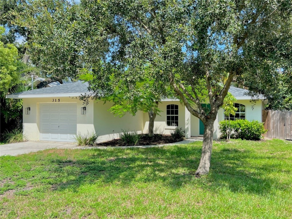 315 37th Street W Bradenton FL 34205 A4577343 image1