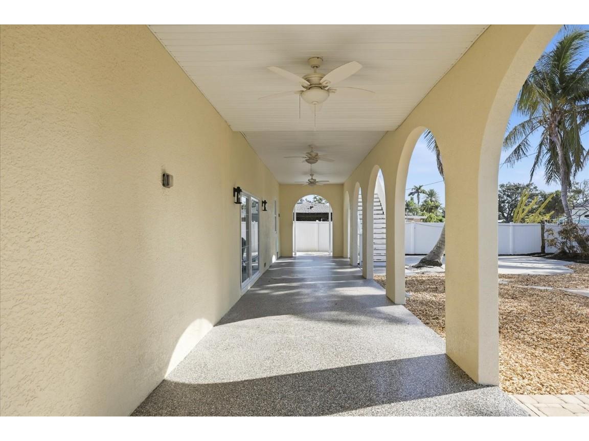 315 40th Avenue Saint Pete Beach FL 33706 TB8454011 image48