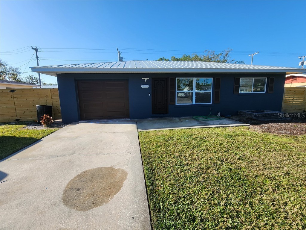 315 48th Street W Palmetto FL 34221 A4644026 image1