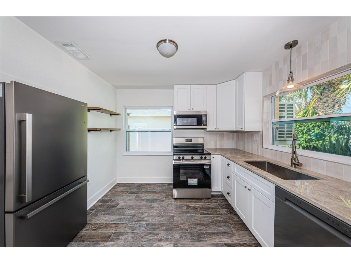 315 82nd Avenue Saint Pete Beach FL 33706 TB8439745 image17