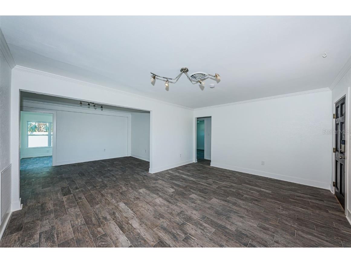 315 82nd Avenue Saint Pete Beach FL 33706 TB8439745 image8