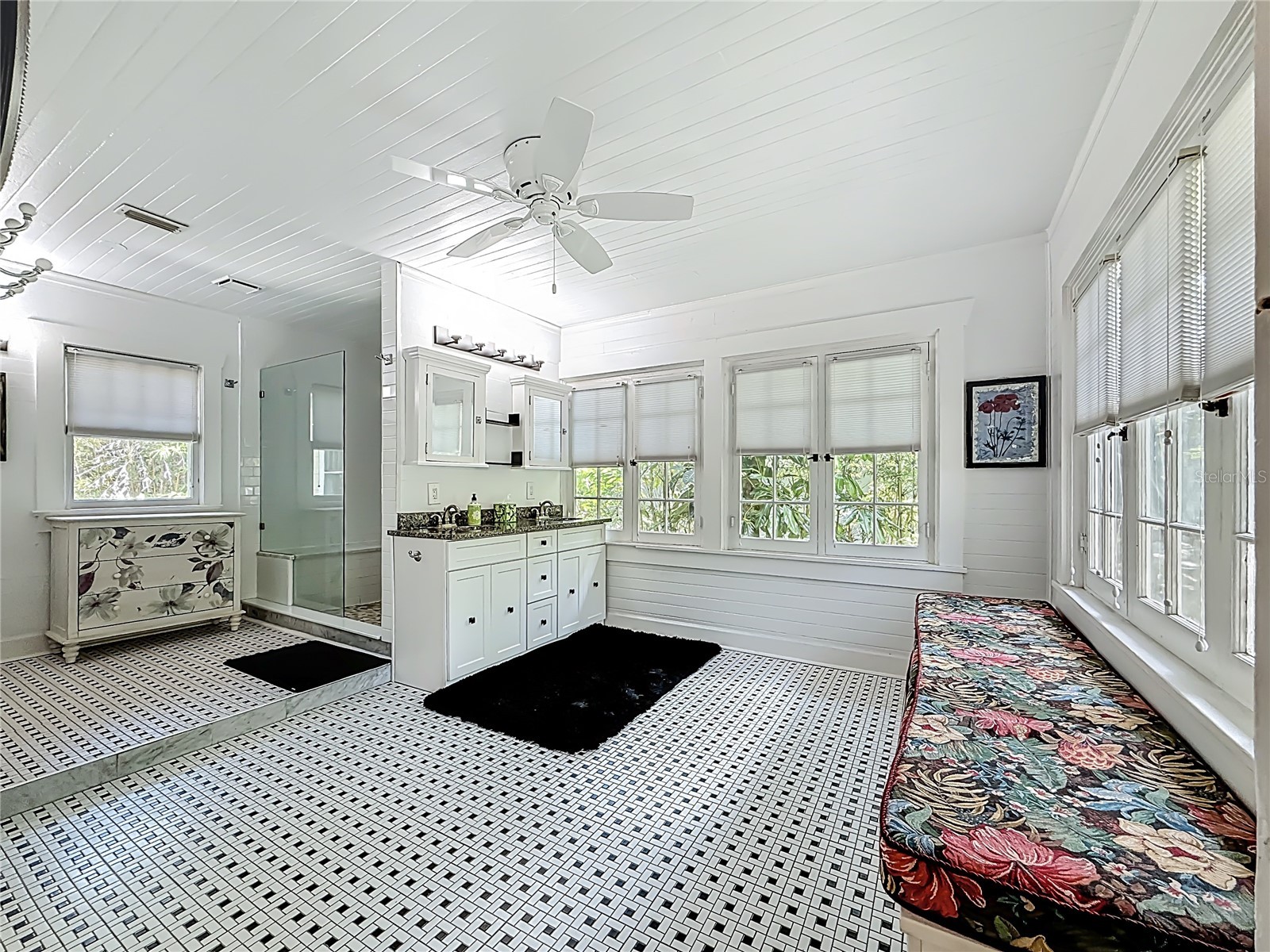 315 8th Avenue NE Saint Petersburg FL 33701 TB8491565 image31