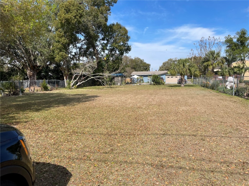 315 Bassedena Circle N Lakeland FL 33805 L4928457 image1