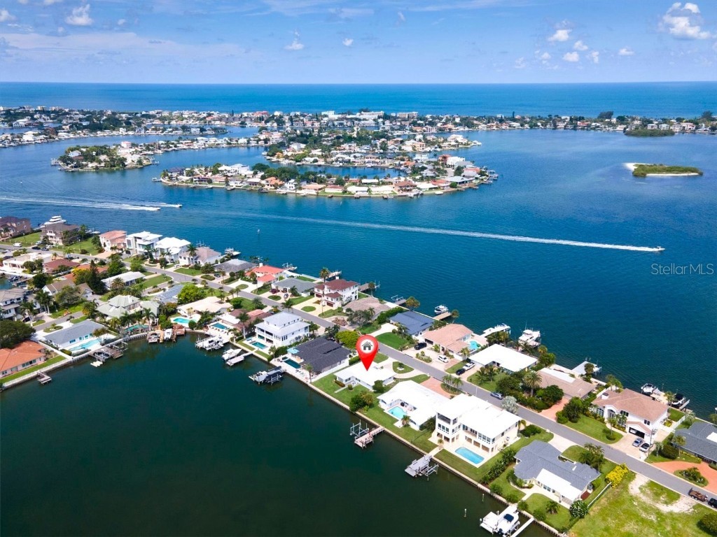 315 Buttonwood Lane Largo FL 33770 - INTRACOASTAL WATERWAY U8250145 image1