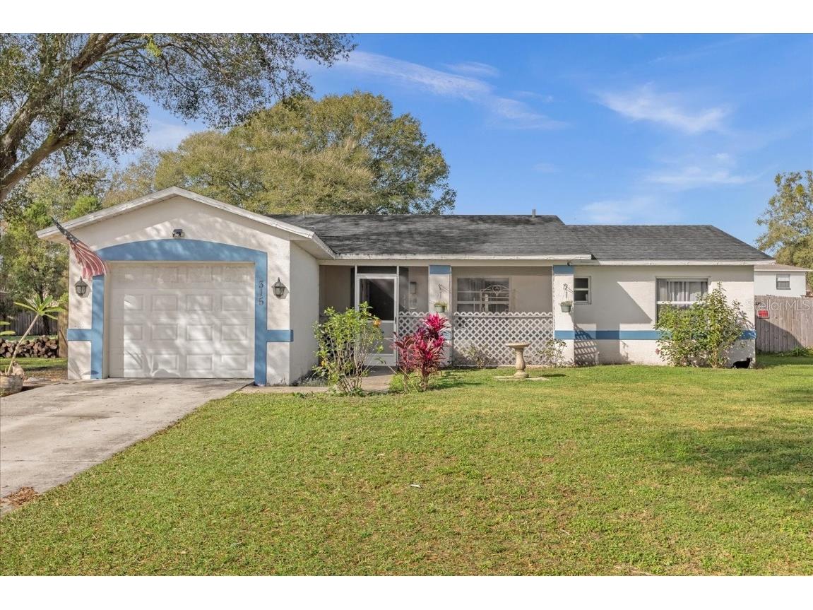 315 Carol Street Mascotte FL 34753 G5077438 image1