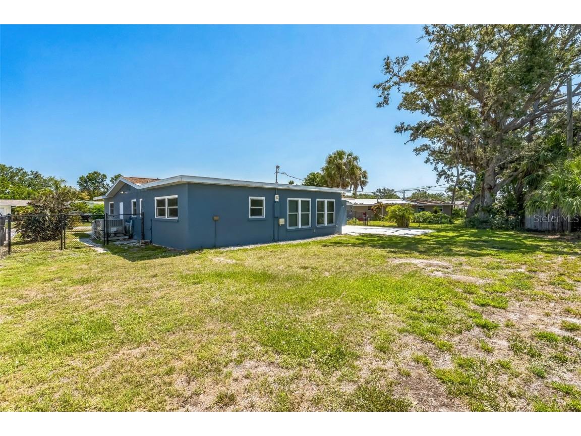 315 Dorchester Drive Venice FL 34293 TB8389711 image20