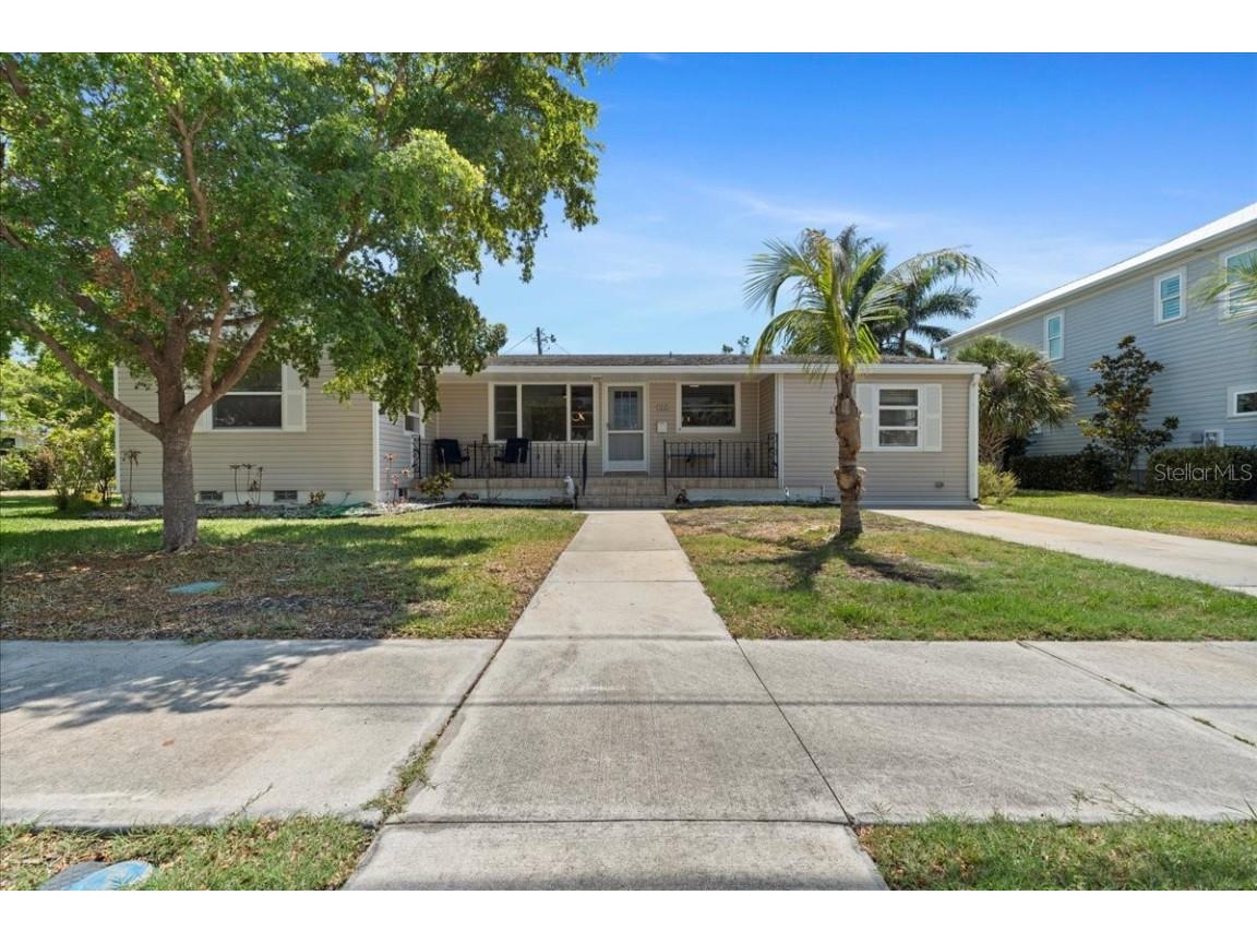 315 Durrance Street Punta Gorda FL 33950 C7512266 image1