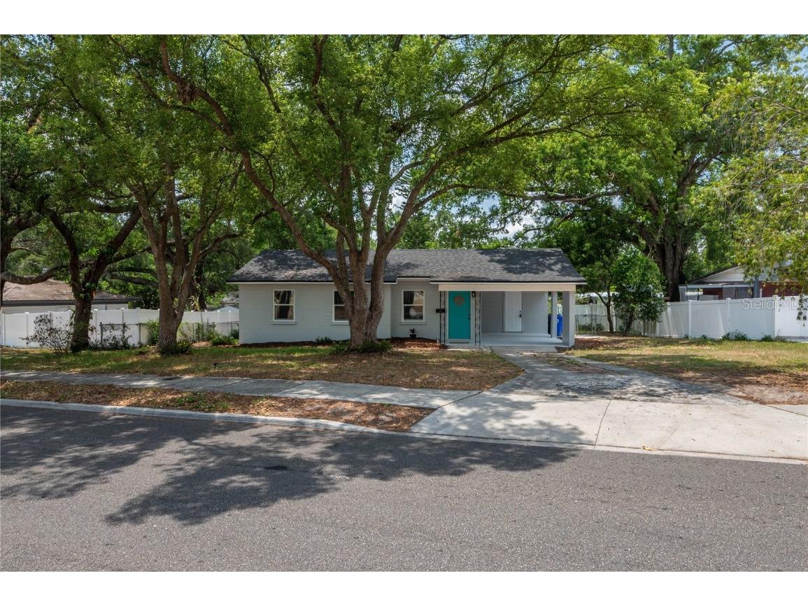 315 Eastway Drive Lakeland FL 33803 L4952791 image1