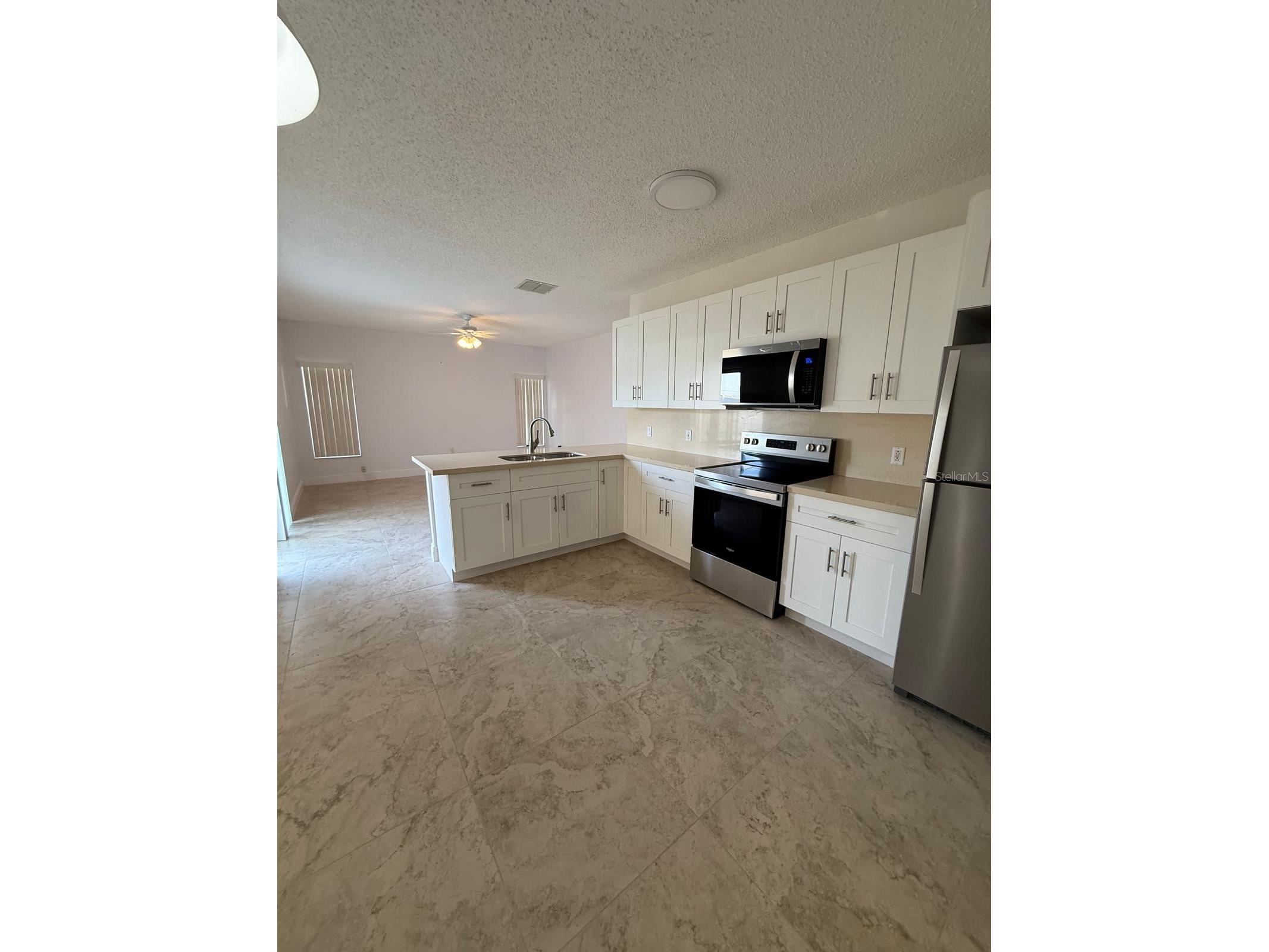 315 Edgewood Court Kissimmee FL 34759 L4958801 image5