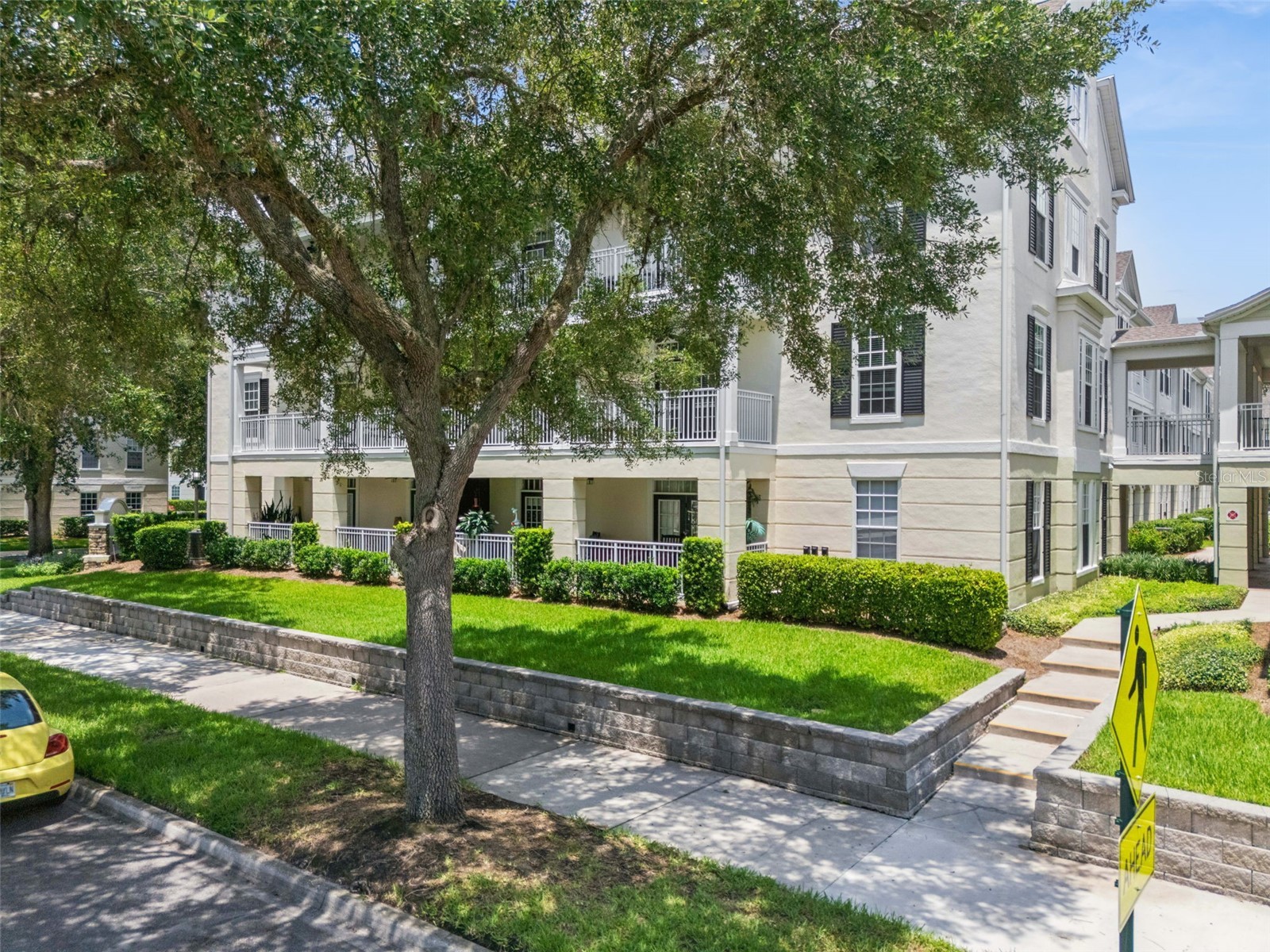 315 Grand Magnolia Avenue #203 Celebration FL 34747 O6421114 image2