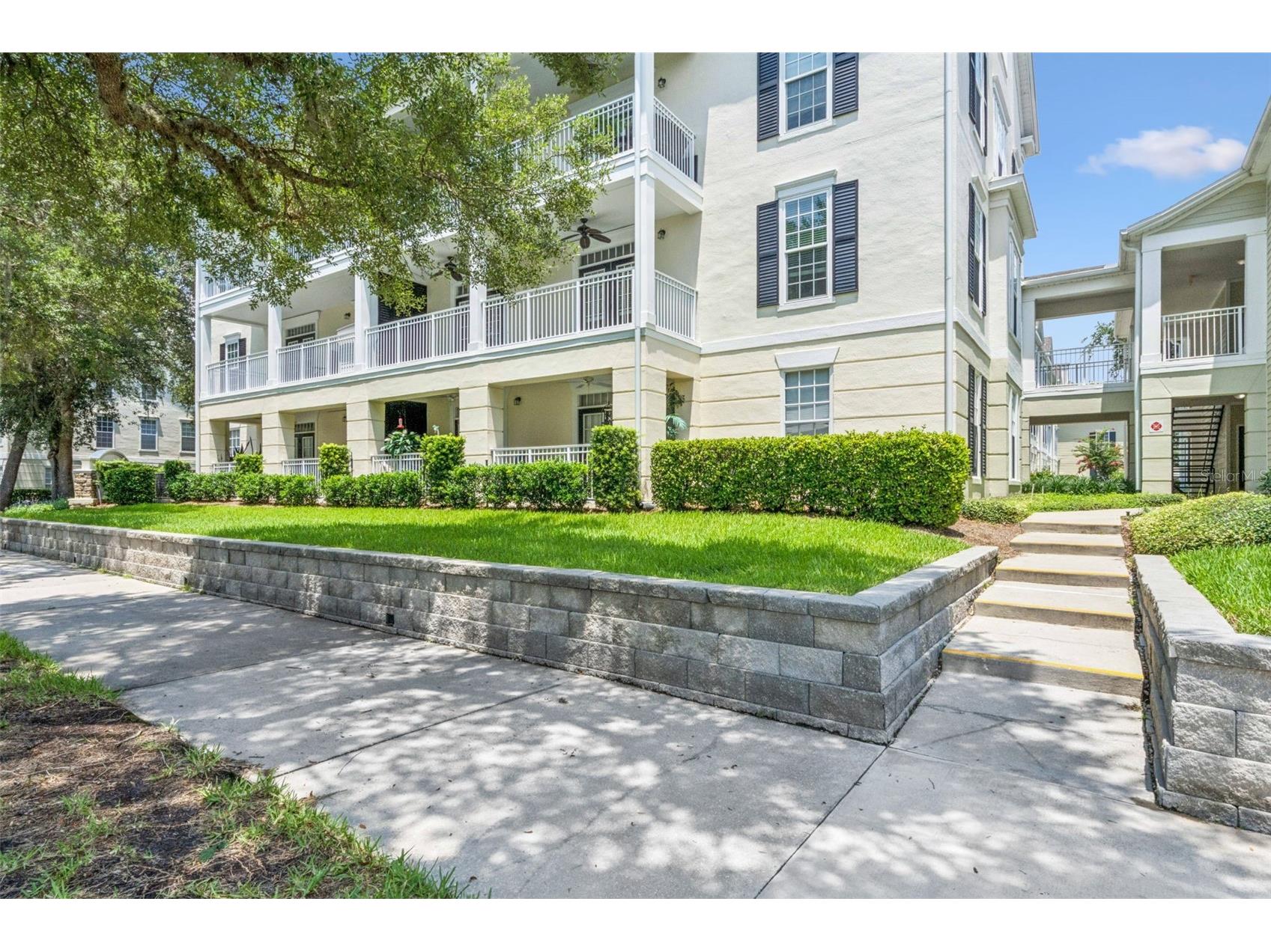 315 Grand Magnolia Avenue #203 Celebration FL 34747 O6421114 image3