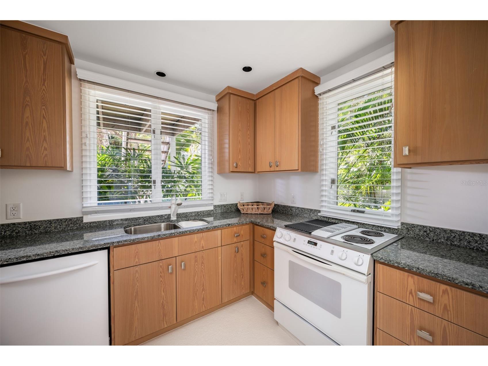 315 Greytwig Road Vero Beach FL 32963 V4947182 image38