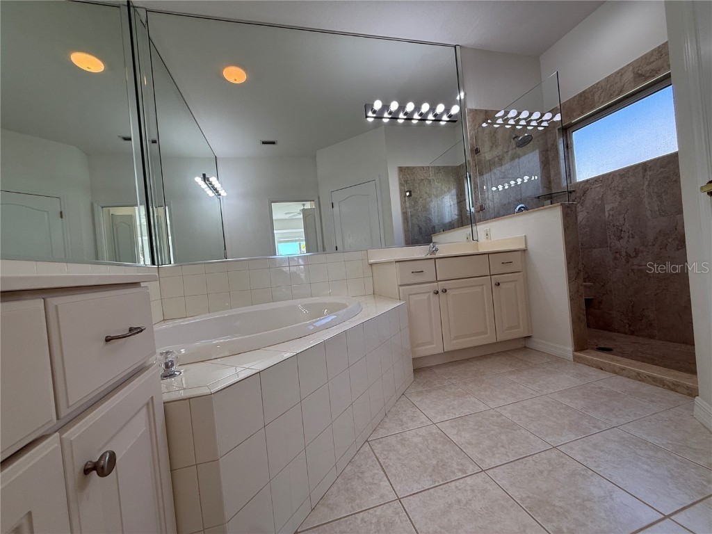 315 Heritage Isles Way Bradenton FL 34212 A4671511 image18