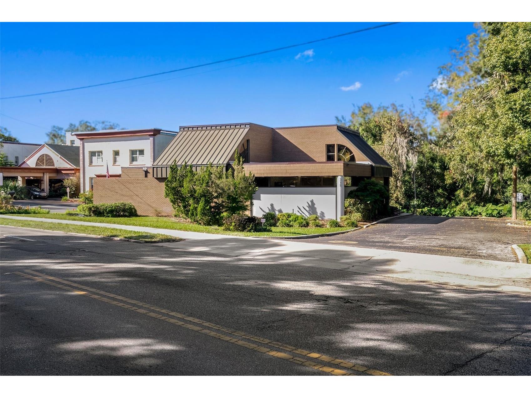 315 Howell Avenue Brooksville FL 34601 W7886578 image49