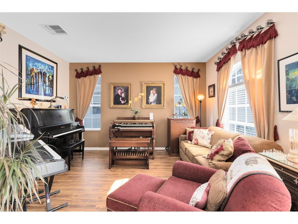 315 Isle Of Sky Circle Orlando FL 32828 O6361062 image2