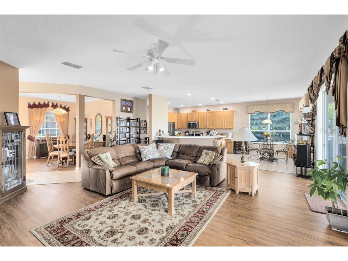 315 Isle Of Sky Circle Orlando FL 32828 O6361062 image4