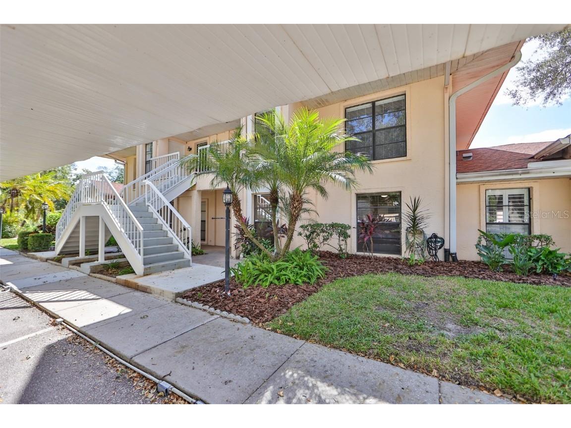 315 Knottwood Court #3 Sun City Center FL 33573 T3480845 image1