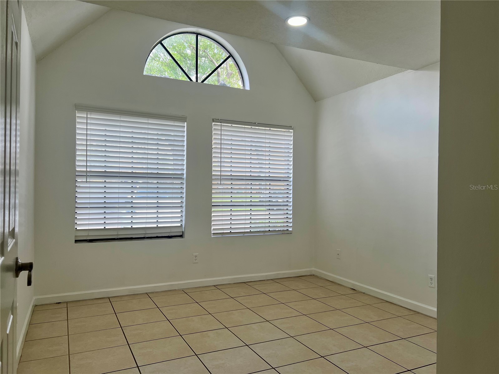 315 Lakepointe Drive #101 Altamonte Springs FL 32701 O6384664 image13