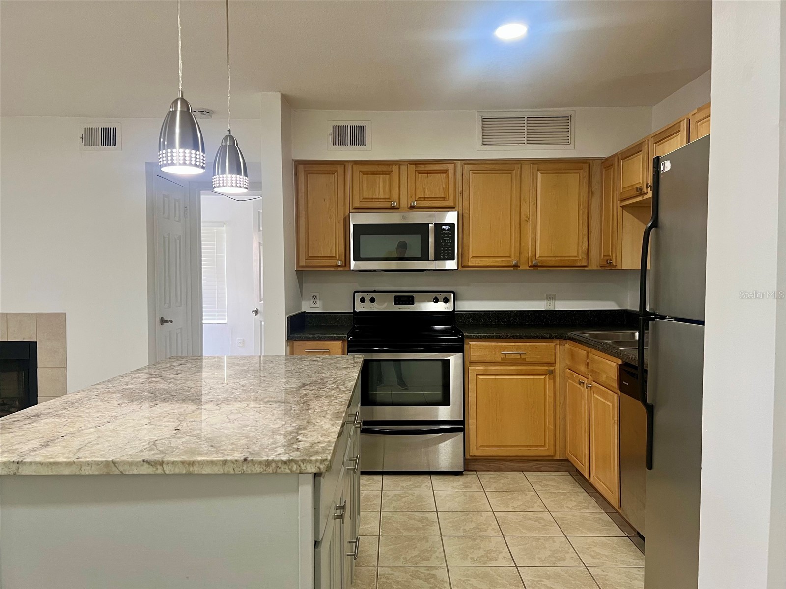 315 Lakepointe Drive #101 Altamonte Springs FL 32701 O6384664 image7